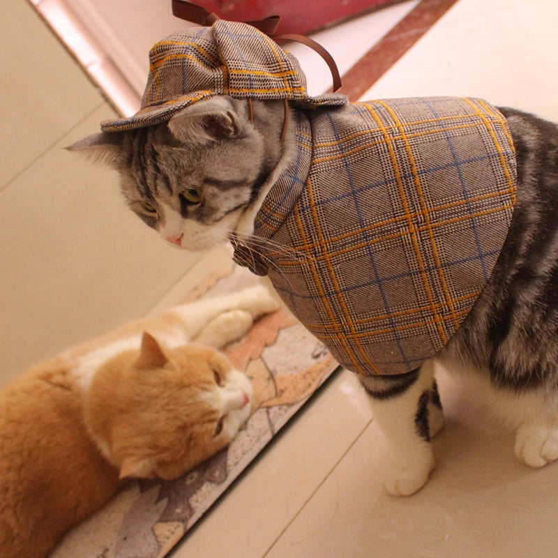 KFX-6333373 Detective Style Pet Cloak and Hat Set for Dogs and Cats in Khaki Plaid, Casual Fit