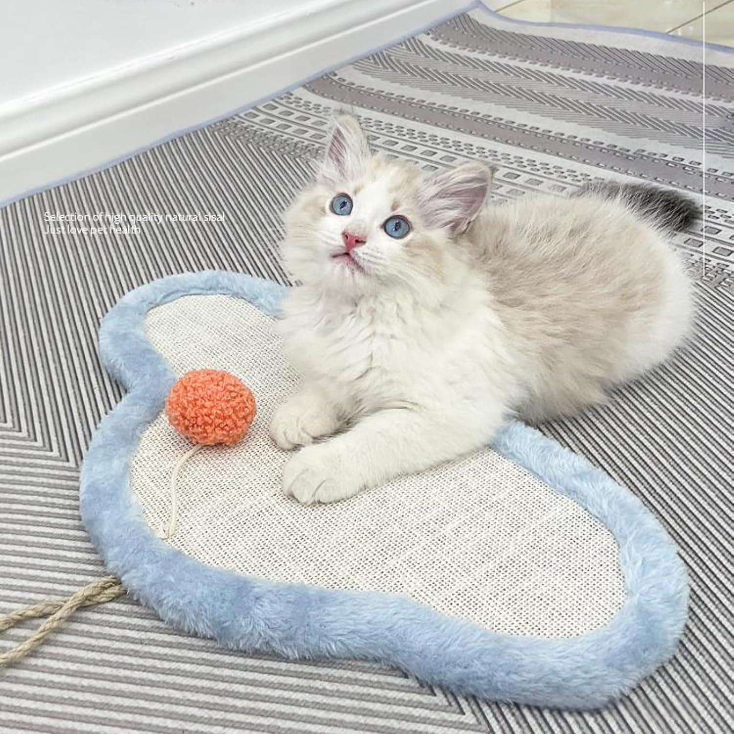 KFX-6353725 Wall-Mounted Natural Sisal Cat Scratching Mat with Cute Cartoon Design, Durable Protector for Indoor Cats