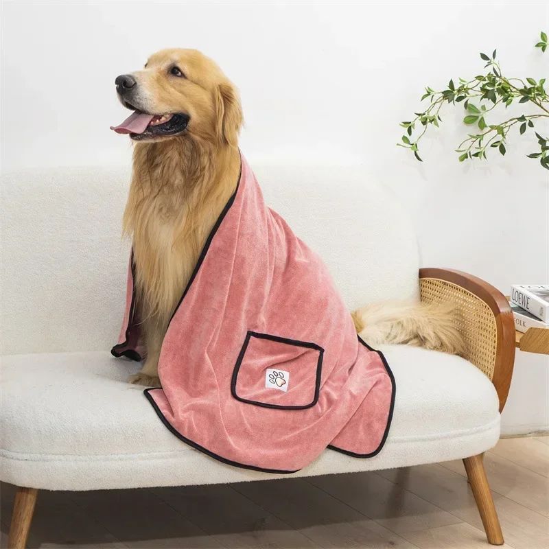 KFX-6411709 Quick-Dry Dog Bathrobe Towel with Pocket - Absorbent Cleaning Glove Style for Pets