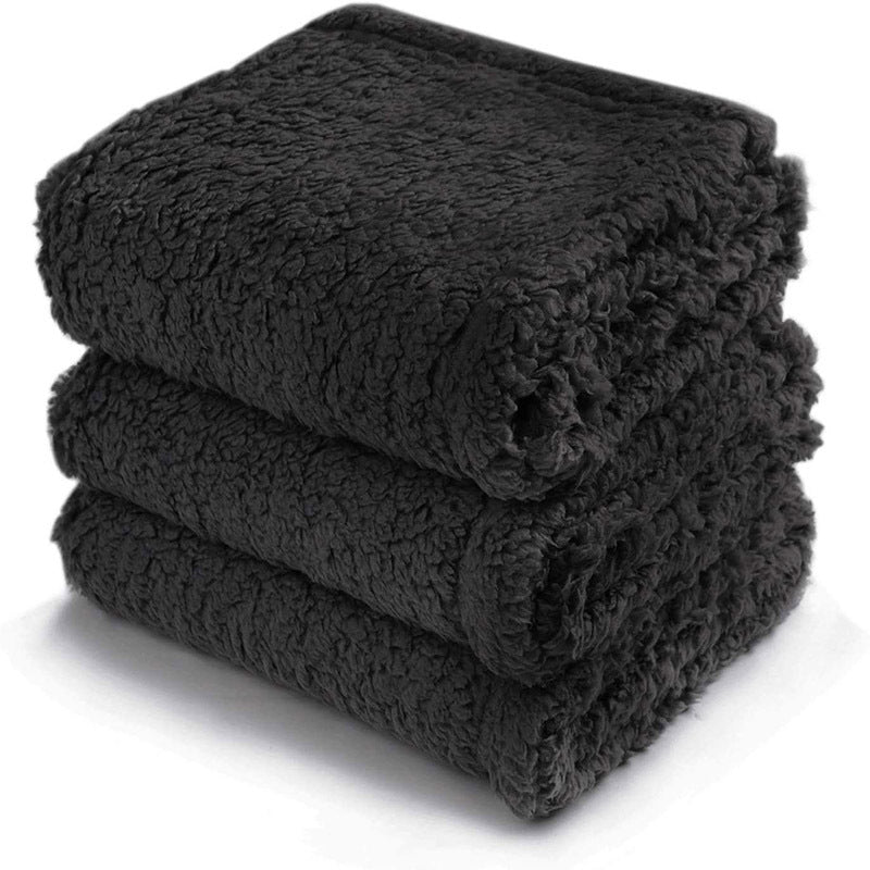 KFX-6444477 Cotton Velvet Pet Blanket for Dogs – Warm, Soft, Available in Black, Beige, and Gray