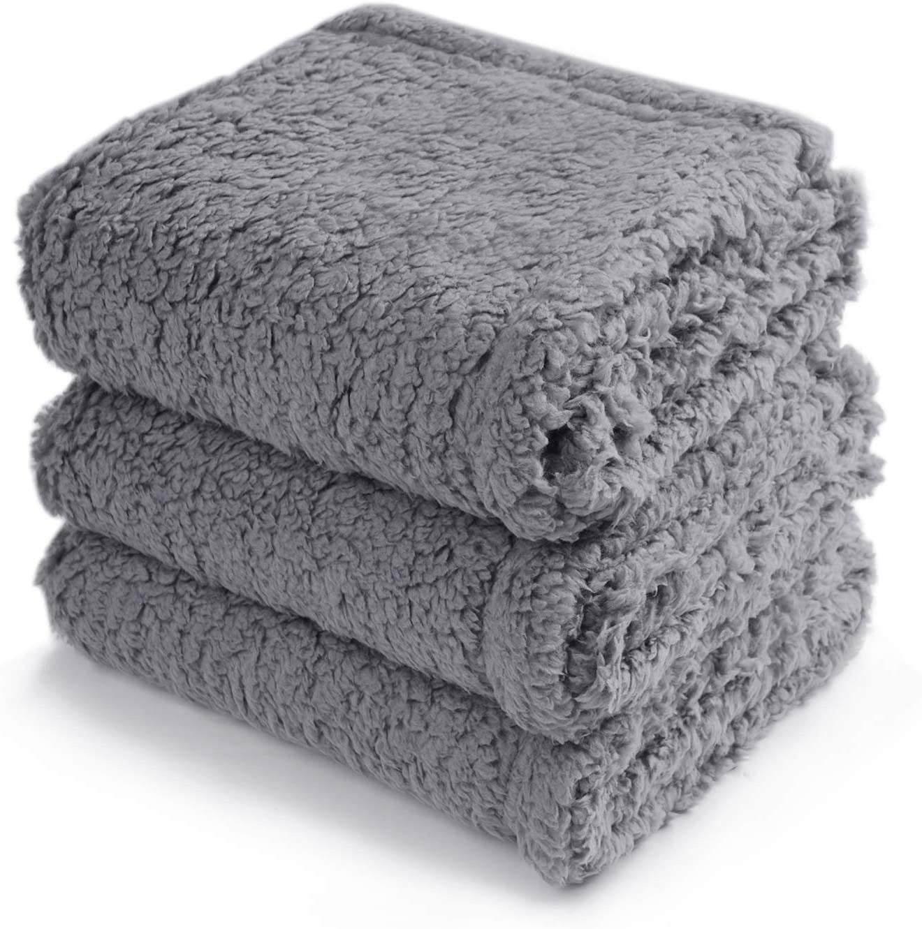 KFX-6444477 Cotton Velvet Pet Blanket for Dogs – Warm, Soft, Available in Black, Beige, and Gray