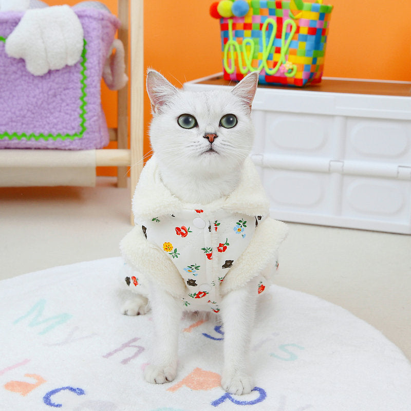 KFX-6454717 Cozy Autumn and Winter Cat Clothes in White and Pink, Available in Multiple Sizes