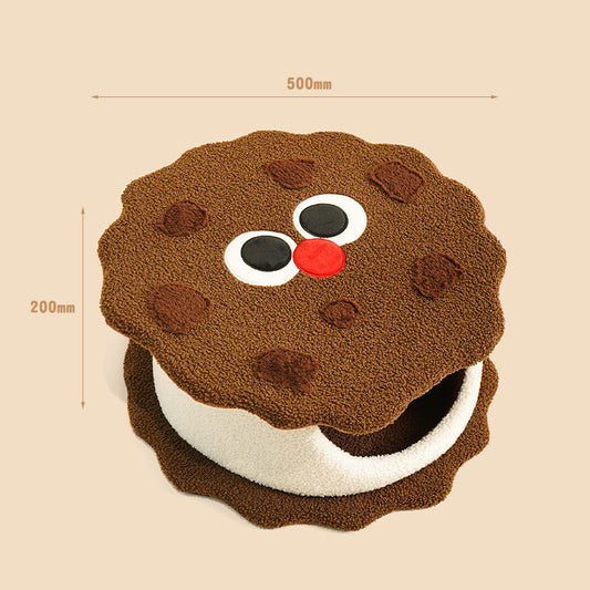 KFX-6469309 Cozy Sandwich Cookie-Shaped Cat Bed for Warm Autumn and Winter Comfort