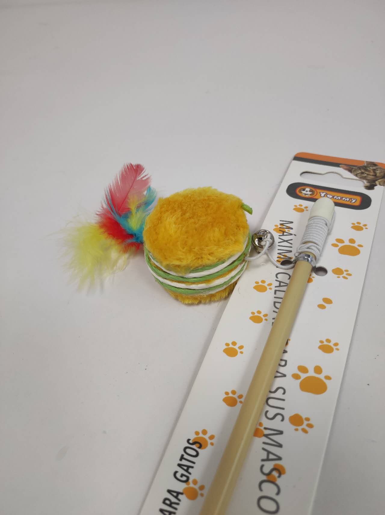 KFX-6499645 Small Interactive Cat Pendant Teaser for Engaging Playtime