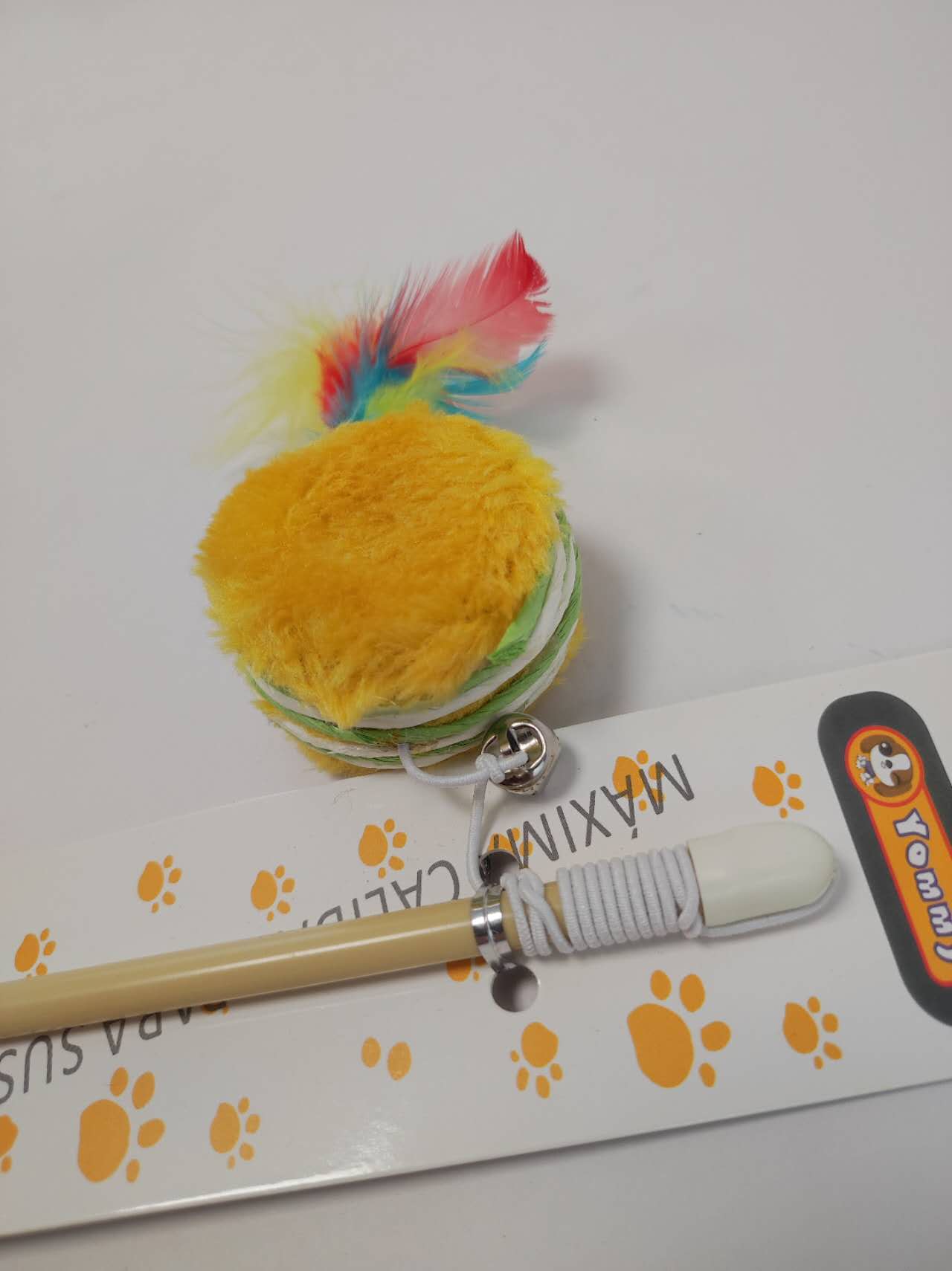 KFX-6499645 Small Interactive Cat Pendant Teaser for Engaging Playtime