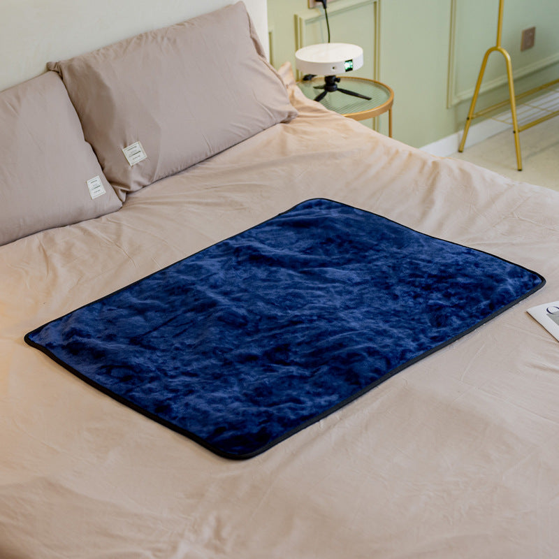 KFX-6588221 Fluffy Waterproof Pet Blanket for Dogs and Cats - Soft Flannel and Lamb Velvet, Washable in Gray, Navy Blue, or Camel Coffee