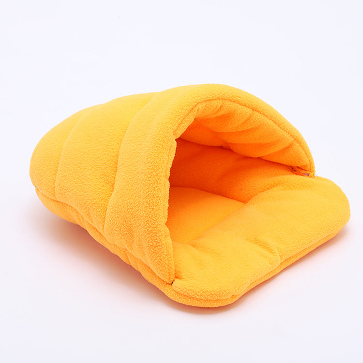 KFX-6602941 Cute Cat Sleeping Bag for Small Pets - Teddy, Guinea Pig, and Hamster - Four Seasons Nest in Various Colors