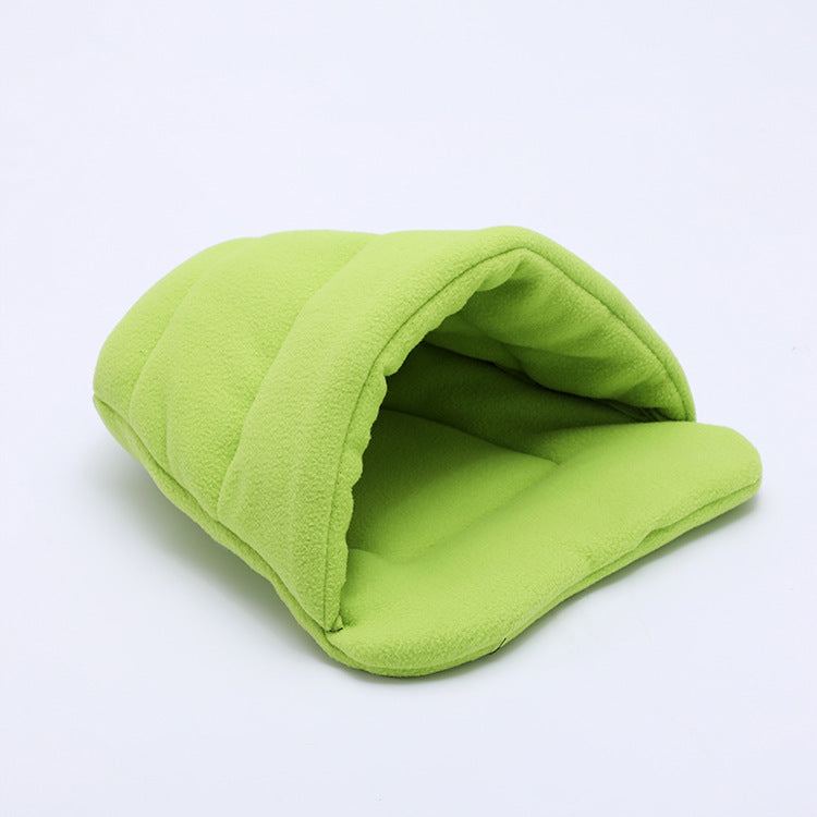 KFX-6602941 Cute Cat Sleeping Bag for Small Pets - Teddy, Guinea Pig, and Hamster - Four Seasons Nest in Various Colors