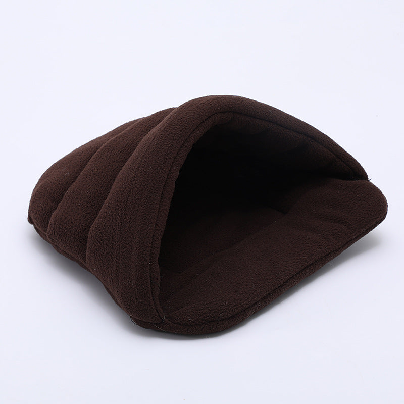 KFX-6602941 Cute Cat Sleeping Bag for Small Pets - Teddy, Guinea Pig, and Hamster - Four Seasons Nest in Various Colors