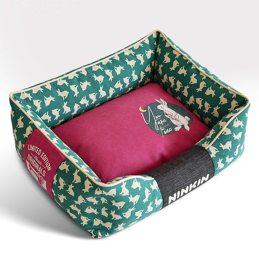 KFX-6624189 Jarre Aero Bull Dog Bed in Small, Medium, and Large Sizes - Red, Blue, Green Rabbit Options