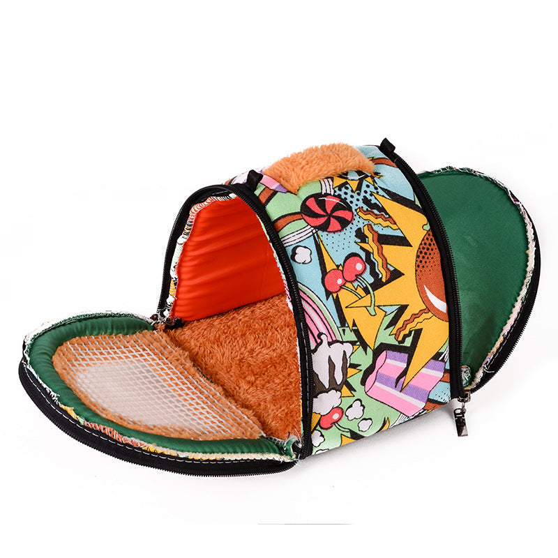 KFX-6626365 Cozy Hamster Nest Backpack for Outdoor Adventures