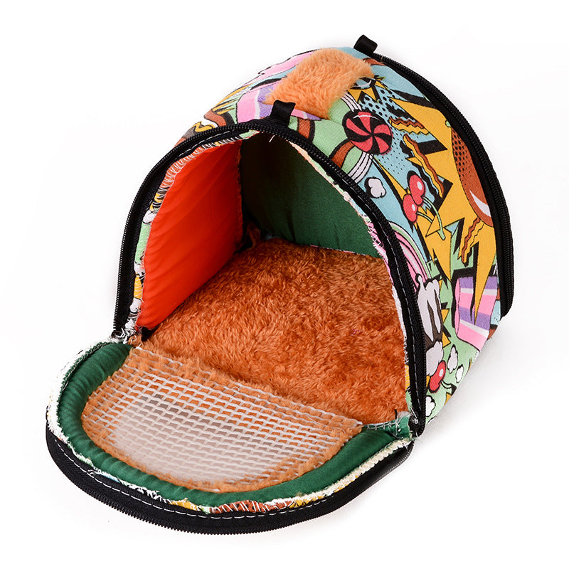 KFX-6626365 Cozy Hamster Nest Backpack for Outdoor Adventures