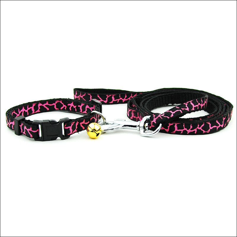 KFX-6629181 Adjustable Cat and Dog Leash with Chest Strap, Durable PP Material