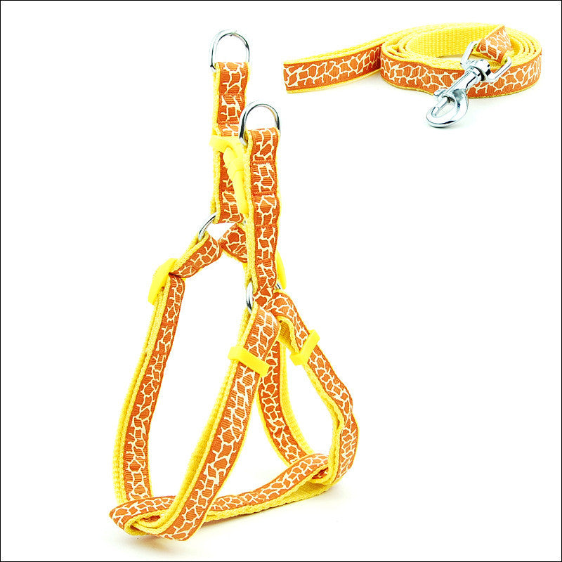 KFX-6629181 Adjustable Cat and Dog Leash with Chest Strap, Durable PP Material