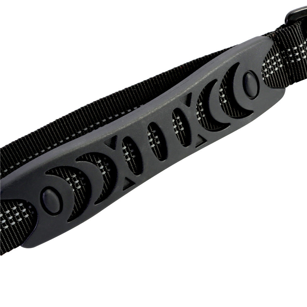 KFX-6633149 Adjustable Bungee Dog Leash with Reflective Stitches for Large and Medium Dogs, 4-6 Feet Length, Includes Car Seatbelt Clip