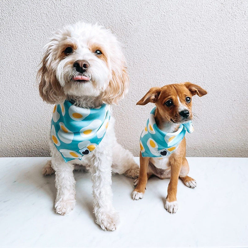 KFX-6670781 Pet Triangle Scarf with Graffiti Pattern - Polyester Saliva Towel for Dogs and Cats