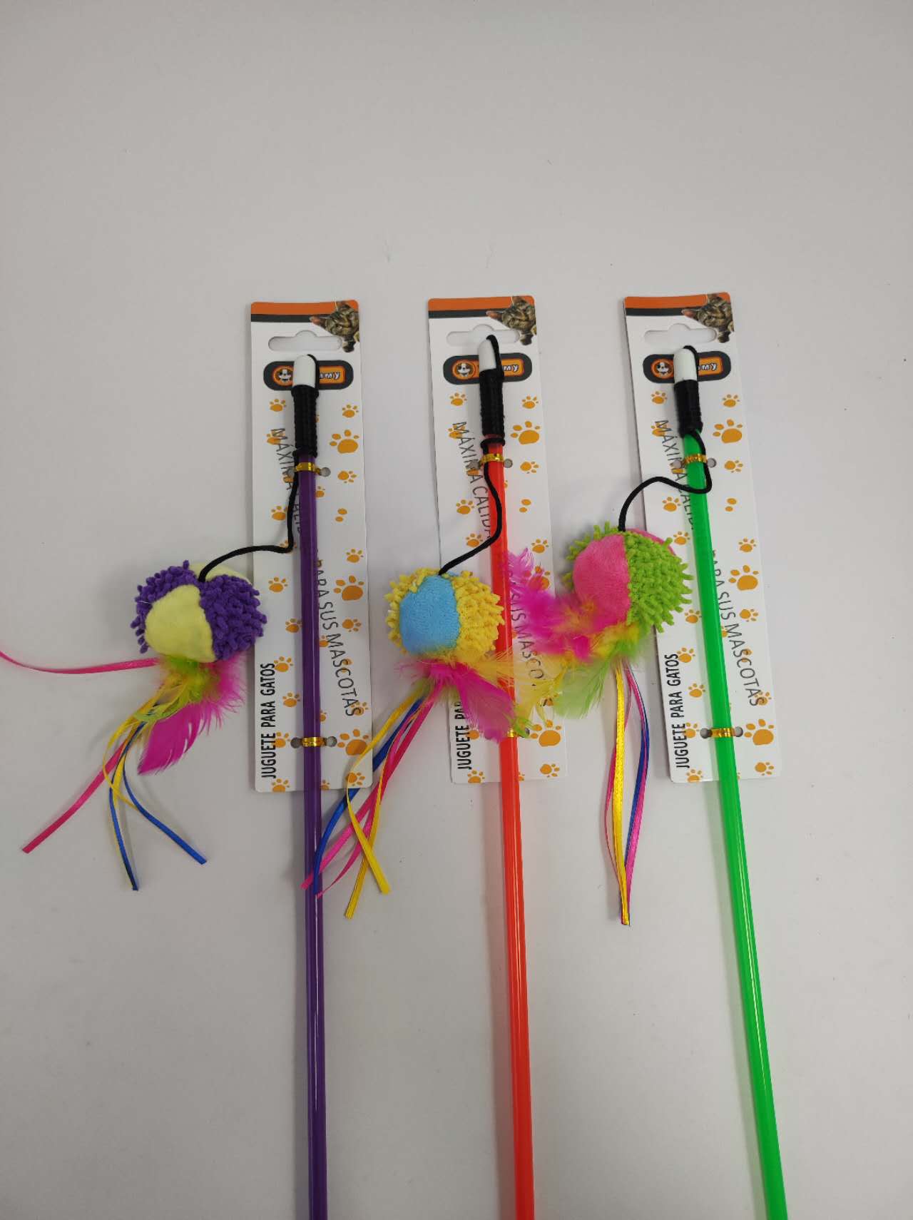 KFX-6684733 Colored Ball Cat Teaser Wand for Interactive Playtime