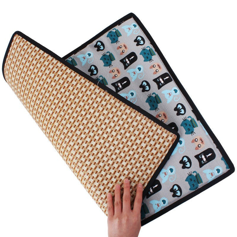 KFX-6714557 Reversible Pet Mat for Dogs Under 30 Pounds – Plant Vine Woven Material with Kitten Pattern