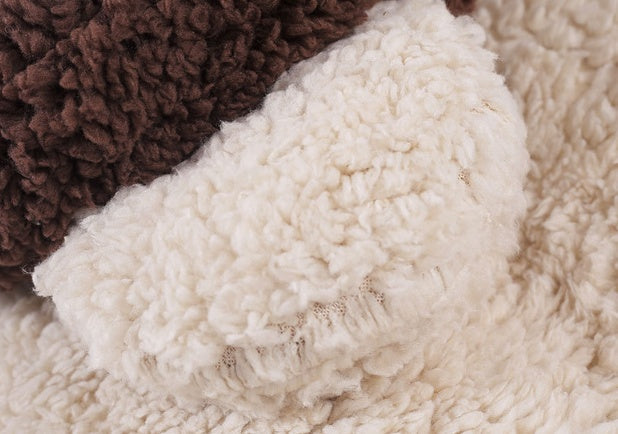 KFX-6738109 Winter Pet Suit for Labrador Dogs - Four-Legged Design for Comfort and Warmth