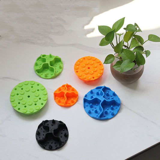KFX-6743485 Silicone Dog Licking Pad with Suction Base - Anti-Choke Pet Feeding Accessory in Multiple Colors