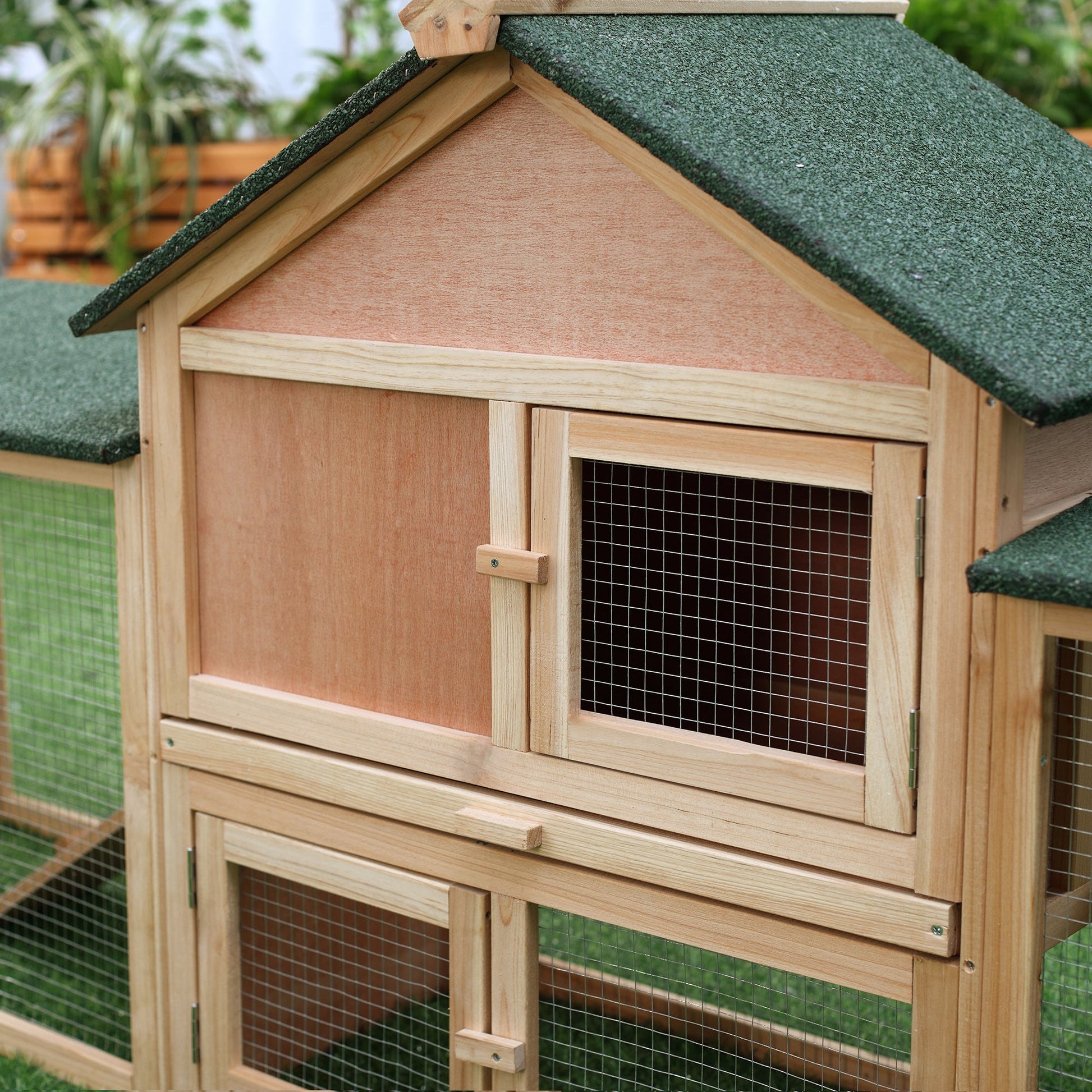 KFX-6781885 Large Outdoor Rabbit Hutch with Solid Fir Wood, Metal Wire Fencing, and Removable Tray for Easy Cleaning