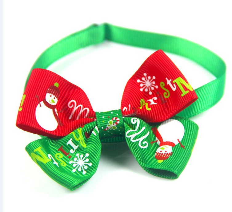 KFX-6791741 Pet Bow Tie Collar in Festive Red and Green for Dogs and Cats - Handcrafted for All Seasons