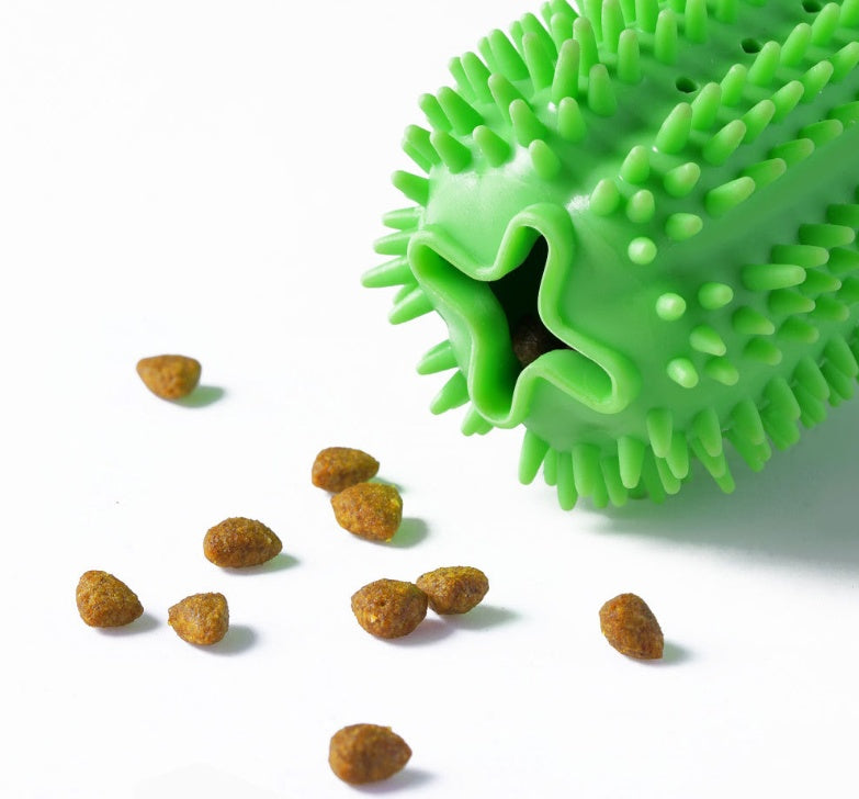 KFX-6794557 Durable TPR Chew Toy Leak Feeder - Cactus Design for Teething Pets in Two Sizes