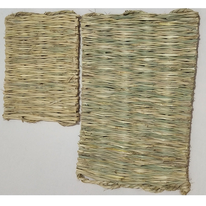 KFX-6801341 Natural Hay Mat for Rodents - Durable, Non-Toxic Straw Bed Accessory - Large & Small Sizes Available