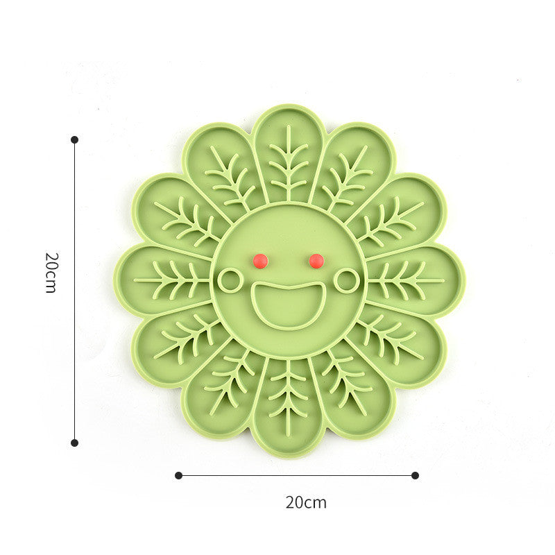 KFX-6809021 Silicone Flower-Shaped Licking Mat for Cats and Dogs - Slow Feeder Pet Dinner Plate