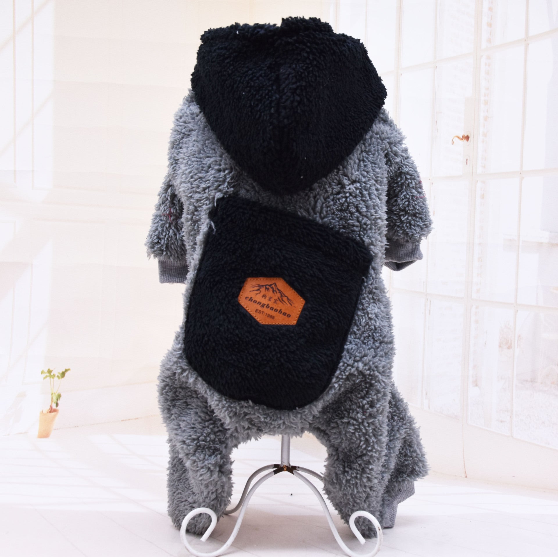 KFX-6819133 Thickened Plush Cotton Dog and Cat Clothes - Casual Four-Legged Outfit in Black and Gray