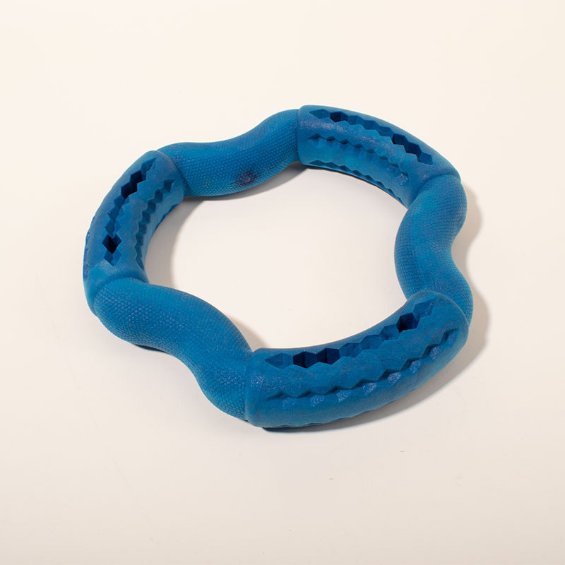 KFX-6835517 Durable TPR Dog Chew Toy for Medium to Large Dogs - Fun Leaky Food Ring Design
