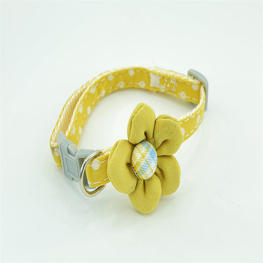 KFX-6955581 Colorful Polka Dot Flower Collar for Pets - Adjustable 19-32cm, Soft Cloth Design