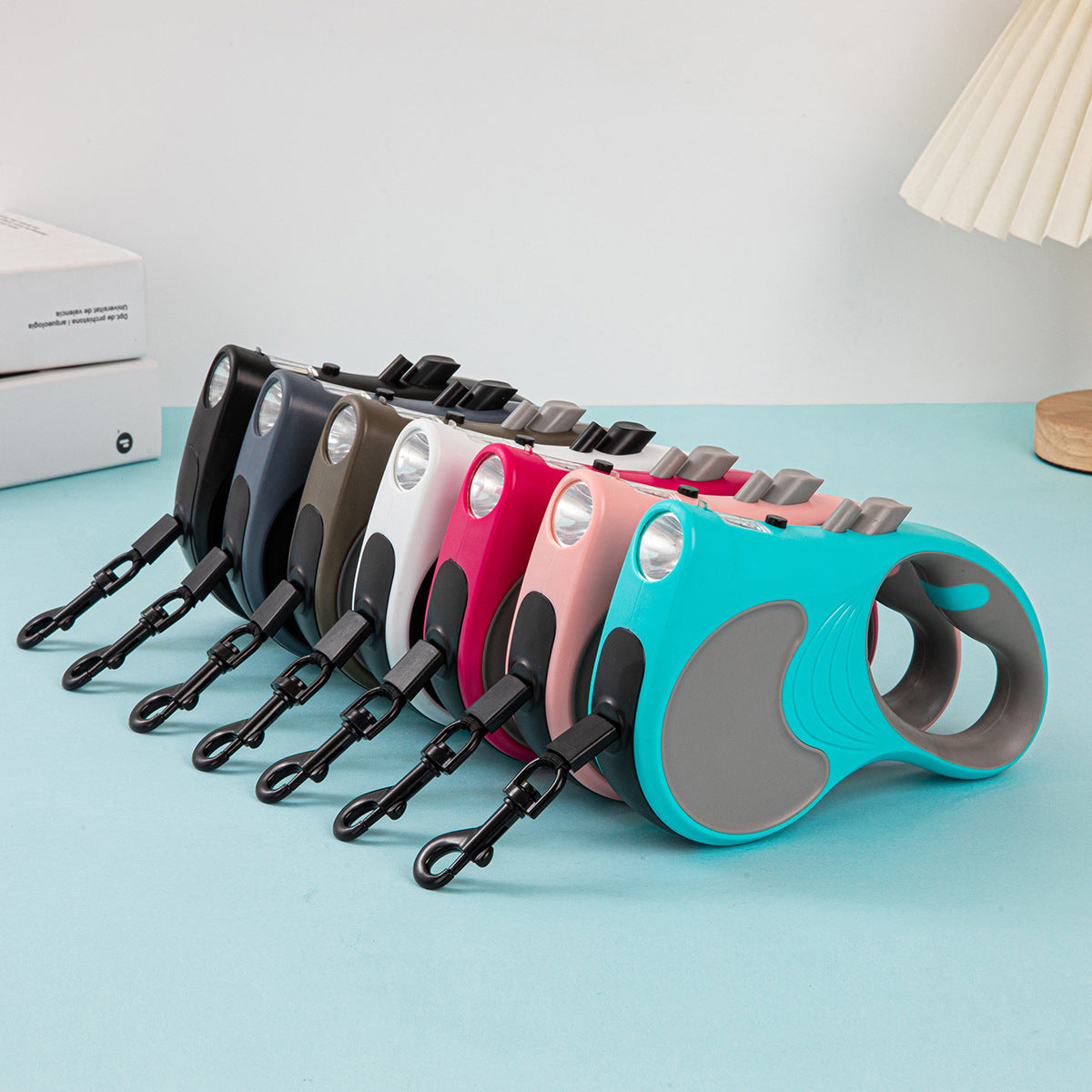 KFX-6957373 Automatic Retractable Pet Leash with Integrated Light - Multiple Colors Available