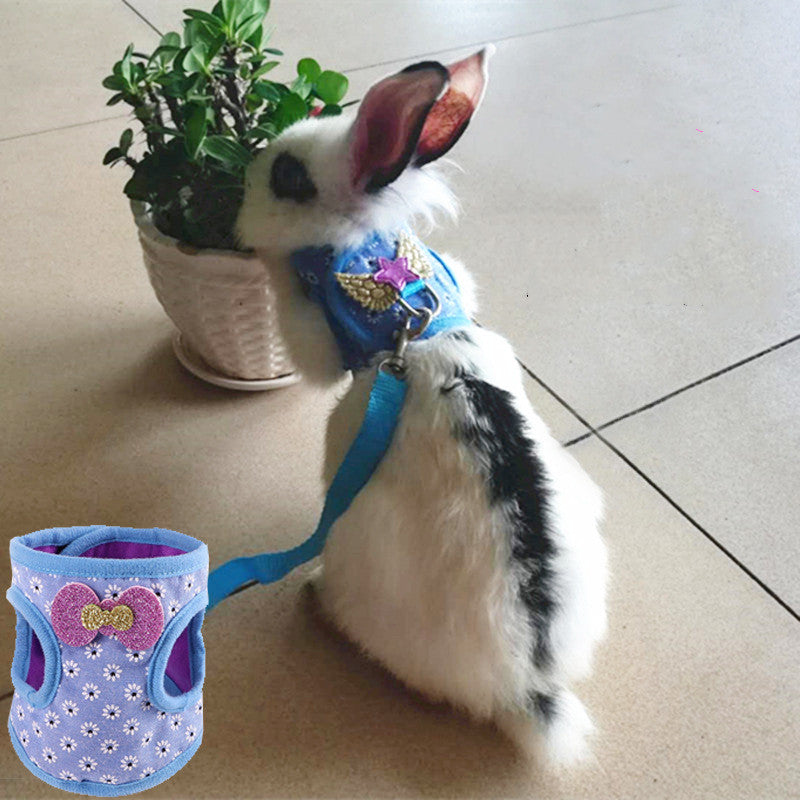 KFX-7001149 Vest-Style Chest Strap for Rabbits and Guinea Pigs - Adjustable Cloth Design