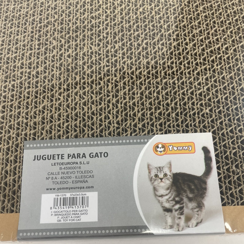 KFX-7007805 Cat Scratching Post with Multi-Level Design and Cozy Retreat Area