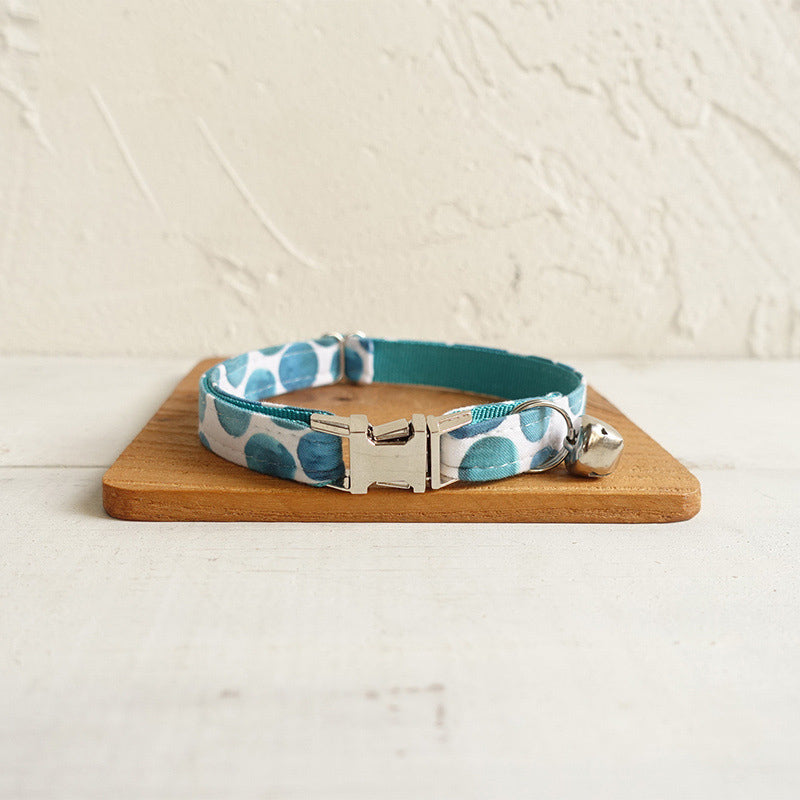 KFX-7009597 Stylish Polyester Cat Collar with Lock Closure and Printed Design