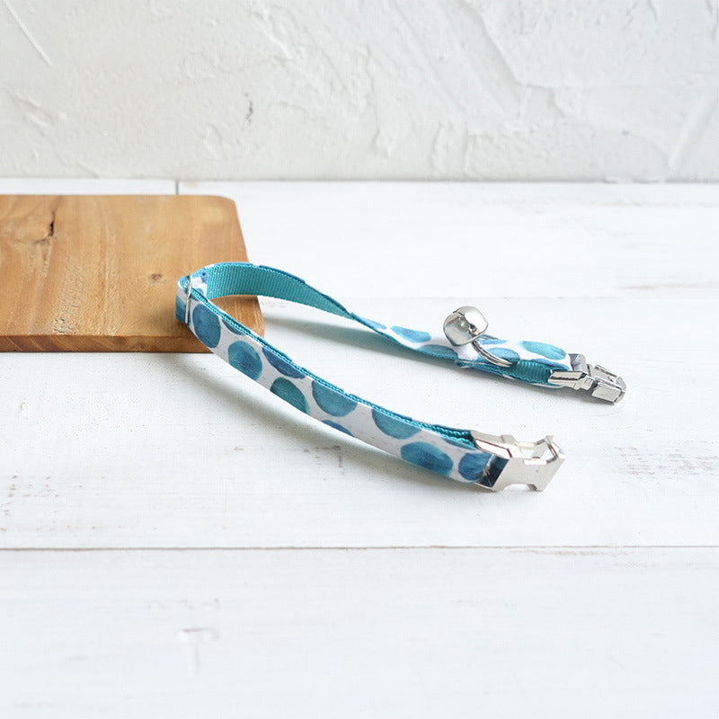 KFX-7009597 Stylish Polyester Cat Collar with Lock Closure and Printed Design