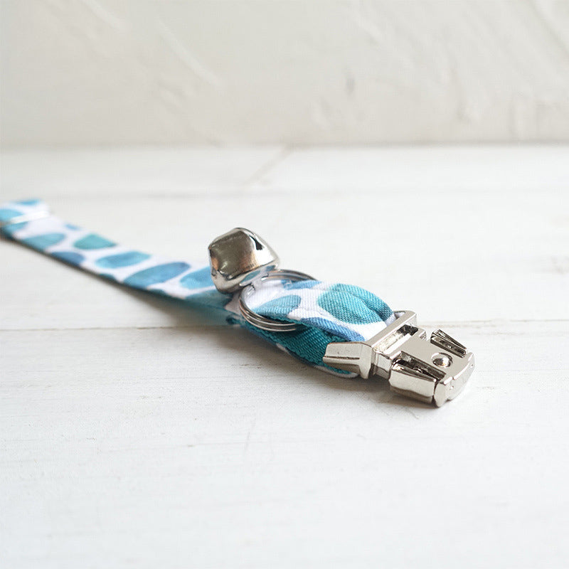 KFX-7009597 Stylish Polyester Cat Collar with Lock Closure and Printed Design