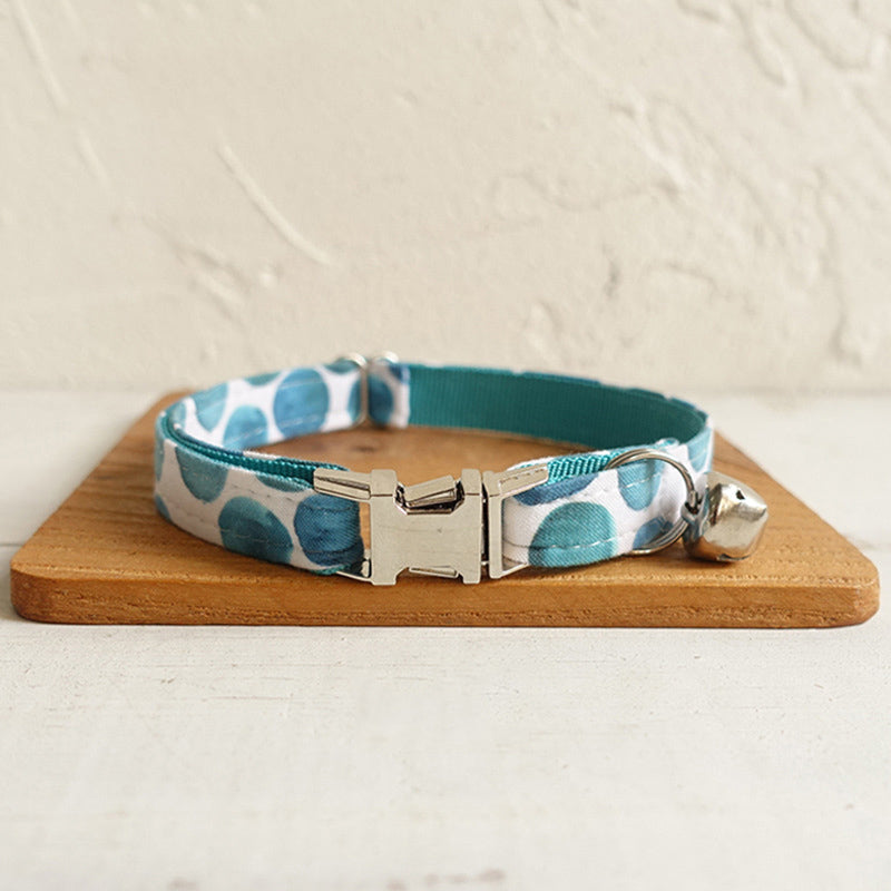 KFX-7009597 Stylish Polyester Cat Collar with Lock Closure and Printed Design