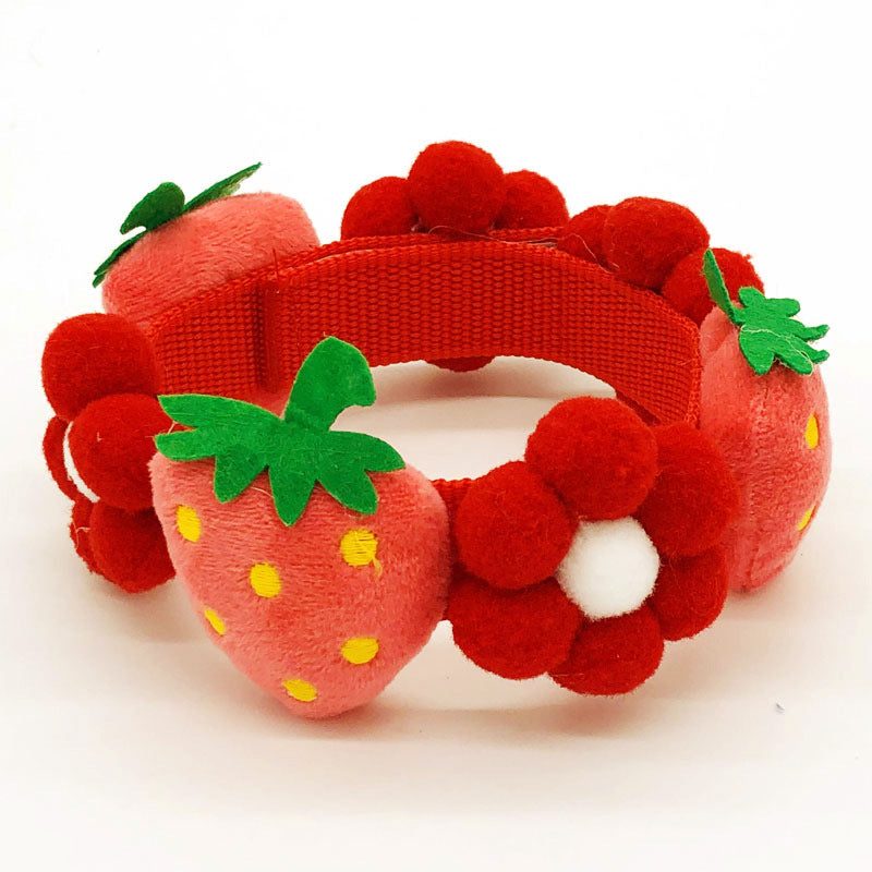 KFX-7010237 Strawberry Floral Cotton Collar for Medium to Large Dogs