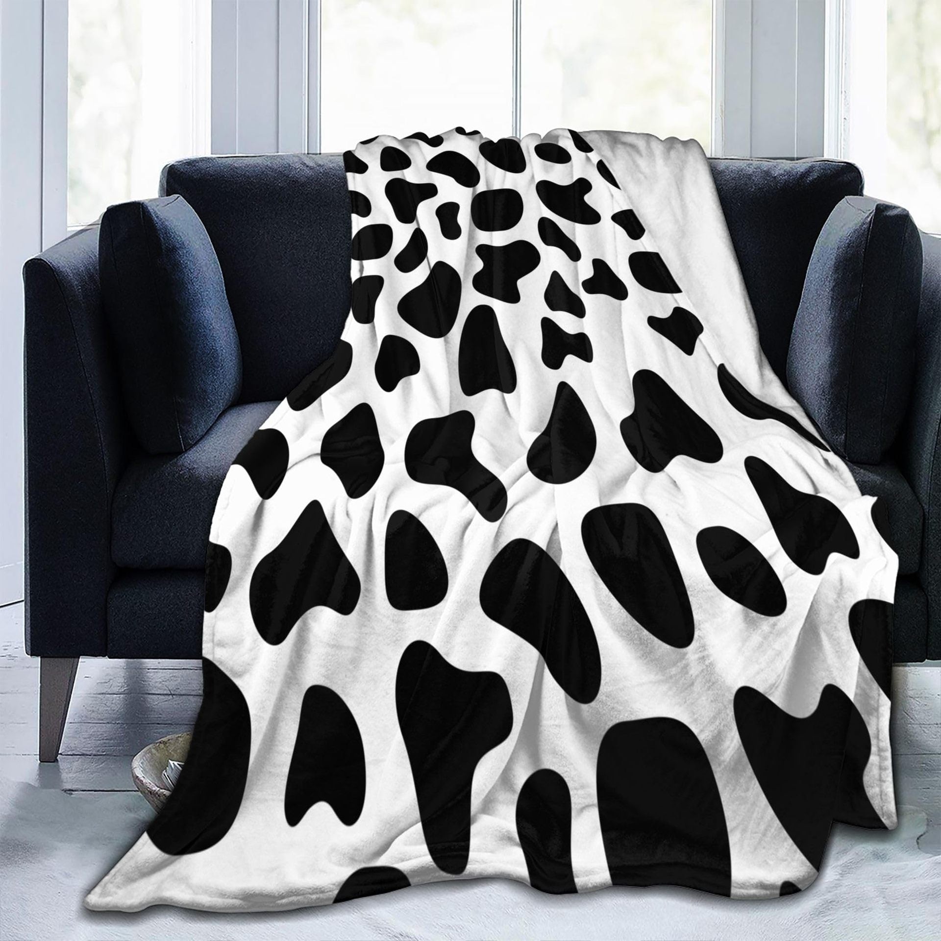 KFX-7014205 Cows Pattern Flannel Digital Blanket - 100x150cm, Multiple Color Options