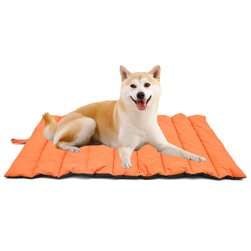 KFX-7030717 Waterproof Wear-Resistant Dog Bed with Easy-Clean Cotton Cushion and Buggy Bag, Black and Orange