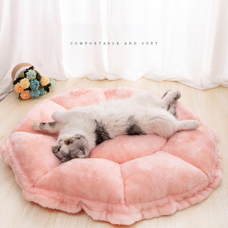 KFX-7050173 Cozy Pomeranian Pet Sleeping Pad with Floral Design – Soft Nest for Cats and Small Dogs, 55cm & 65cm Sizes