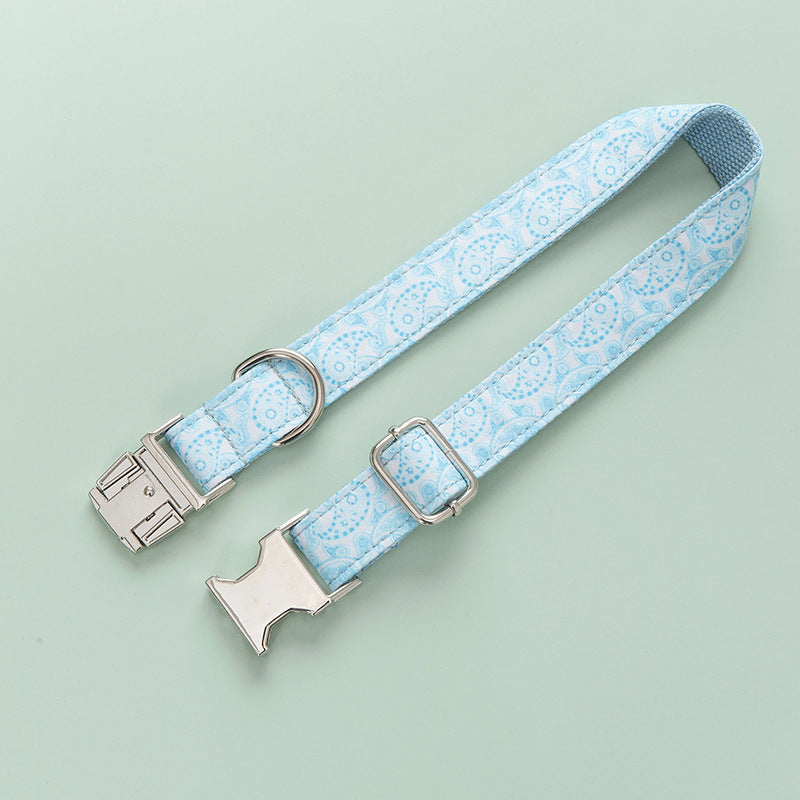 KFX-7119421 Zinc Alloy Buckle Paisley Dog Collar in Multiple Sizes