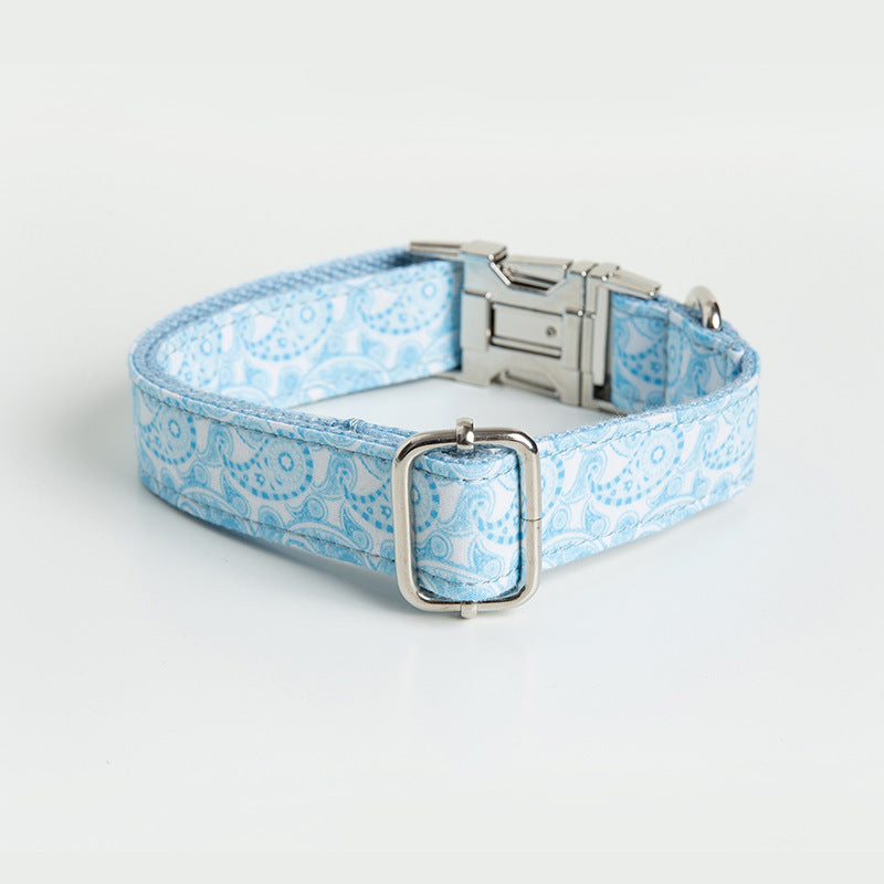 KFX-7119421 Zinc Alloy Buckle Paisley Dog Collar in Multiple Sizes