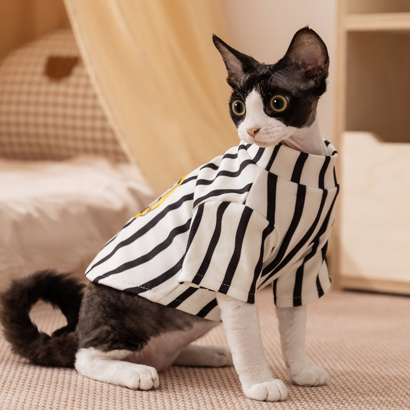 KFX-7164477 Cozy Cartoon Bear Hoodie for Small to Medium Dogs and Cats - Perfect for Fall and Winter