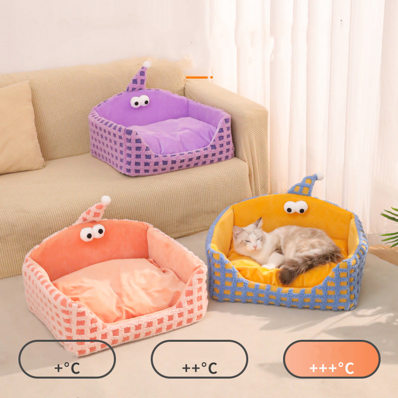 KFX-7228733 Cozy Triangular Pet Sleeping Nest – Disassemblable and Washable for Cats, Thick Warm Kennel for Autumn and Winter