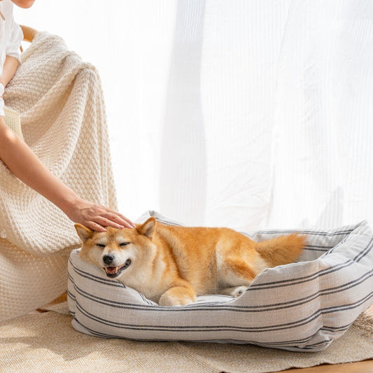 KFX-7235261 Cotton and Linen Universal Pet Mat for All Seasons - Non-Removable and Washable, Classic Red, Size M/L
