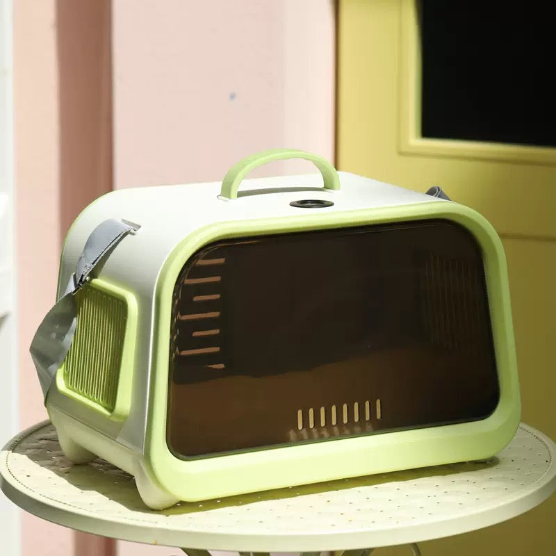 KFX-7246397 Portable Hard Shell Cat Carrier Pet Box – Durable PP Material for Safe Travel