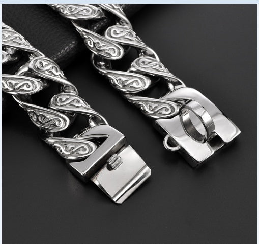 KFX-7260221 Durable Stainless Steel Pitbull Bulldog Collar with Strong Clasp - Multiple Sizes Available